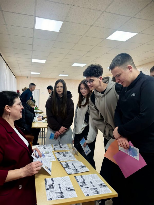 28-29 января 2026 года для учащихся 9-х и 11-х классов учреждений образования Березовского района и их законных представителей были организованы профориентационные мероприятия.
